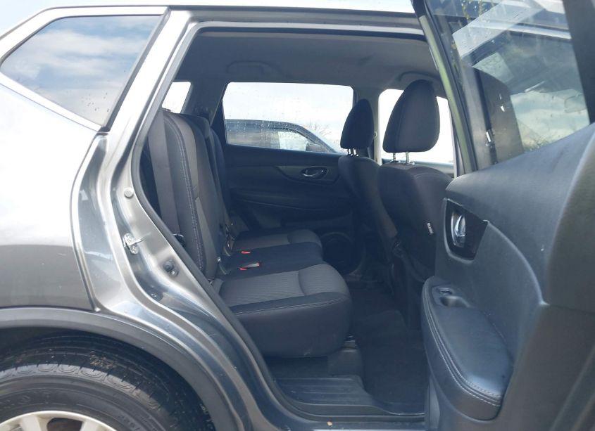 Photo 8 of 2020 Nissan Rogue SV INTELLIGENT AWD (VIN JN8AT2MV9LW143970)