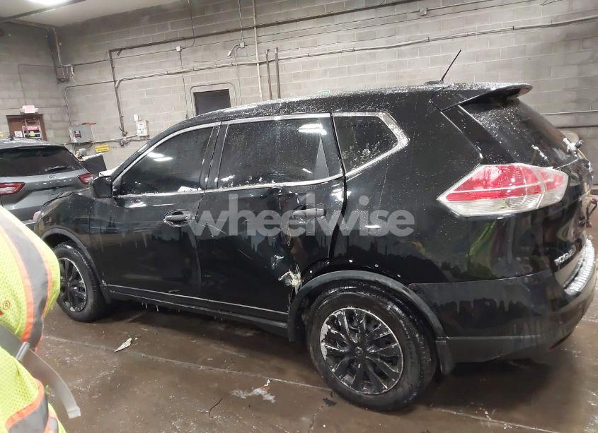 Photo 13 of 2016 Nissan Rogue S (VIN JN8AT2MVXGW130599)