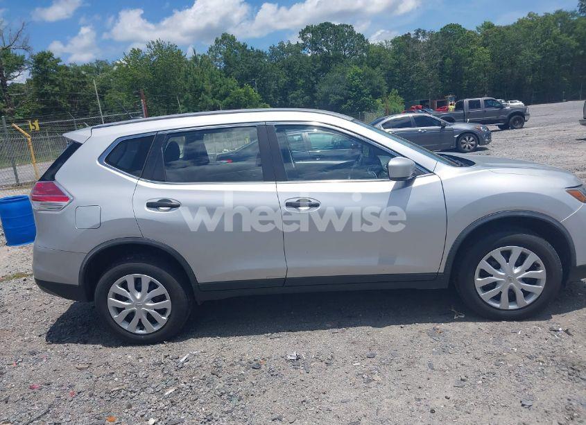 Photo 13 of 2016 Nissan Rogue S (VIN JN8AT2MVXGW139660)