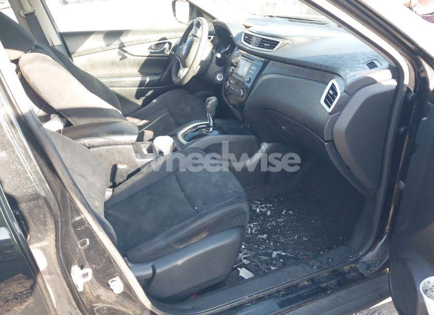 Photo 5 of 2016 Nissan Rogue S (VIN JN8AT2MVXGW140761)