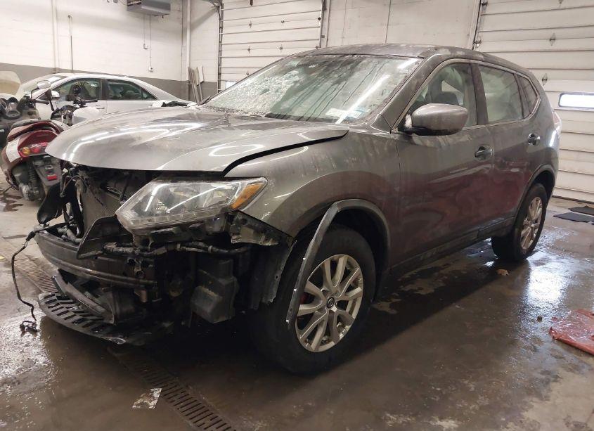 Photo 2 of 2016 Nissan Rogue S (VIN JN8AT2MVXGW140968)