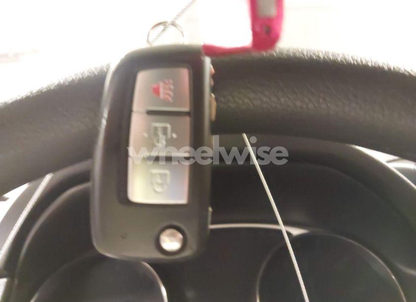 Photo 11 of 2016 Nissan Rogue S (VIN JN8AT2MVXGW151260)