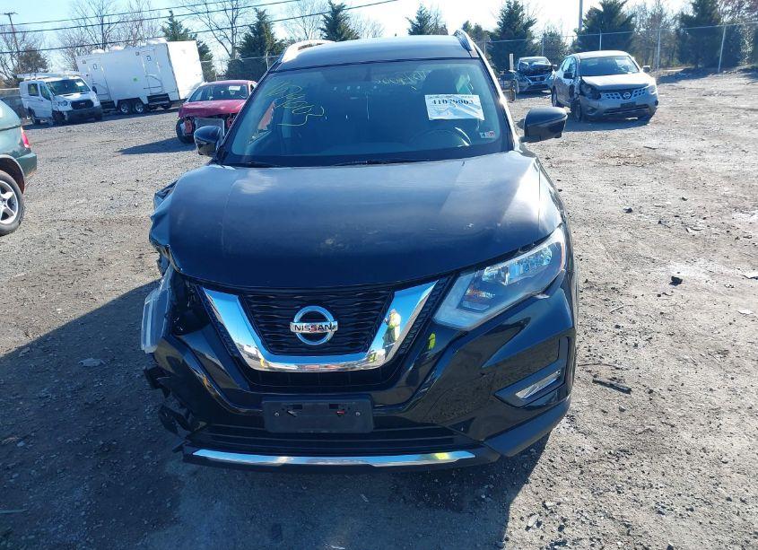 Photo 13 of 2017 Nissan Rogue SV (VIN JN8AT2MVXHW000355)