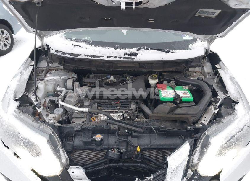 Photo 10 of 2017 Nissan Rogue SV (VIN JN8AT2MVXHW003255)