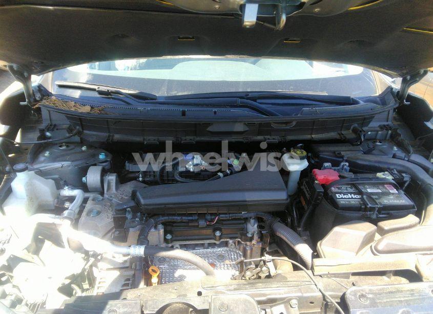 Photo 10 of 2017 Nissan Rogue SV (VIN JN8AT2MVXHW006382)