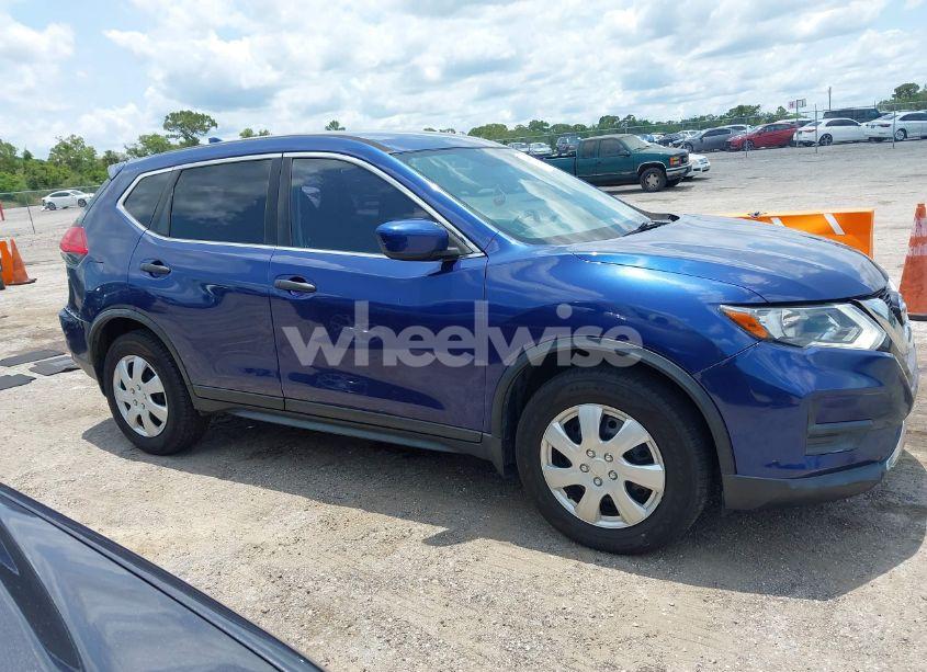 Photo 12 of 2017 Nissan Rogue S (VIN JN8AT2MVXHW011131)