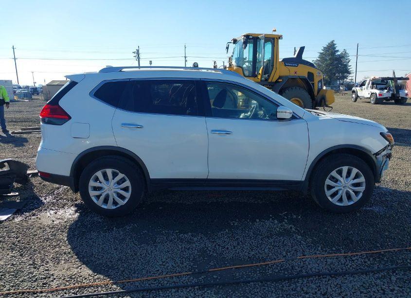 Photo 14 of 2017 Nissan Rogue S (VIN JN8AT2MVXHW015048)