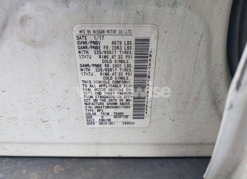 Photo 9 of 2017 Nissan Rogue SV (VIN JN8AT2MVXHW017964)