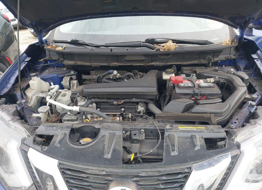 Photo 10 of 2017 Nissan Rogue SV (VIN JN8AT2MVXHW018452)