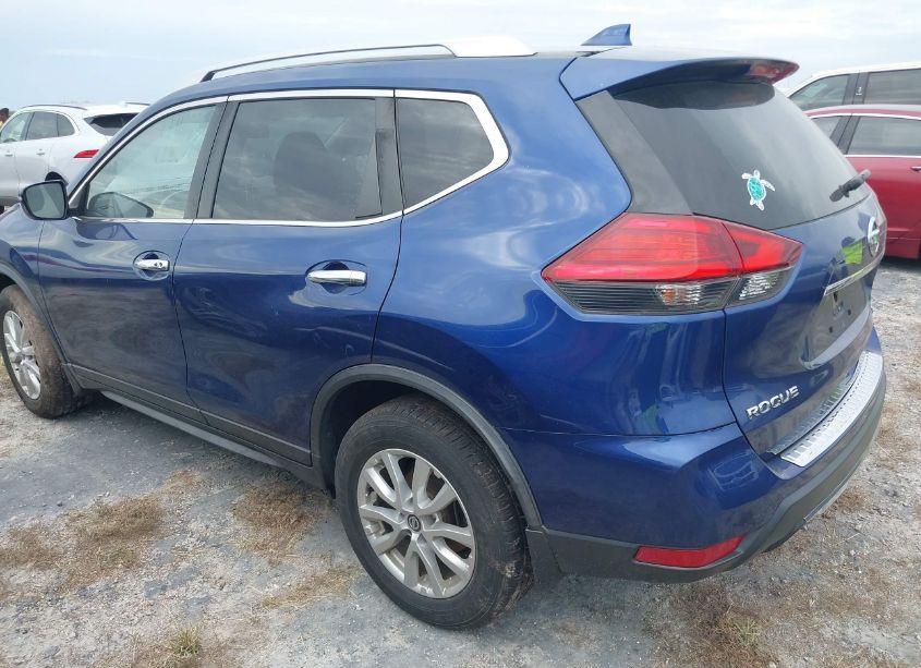 Photo 3 of 2017 Nissan Rogue SV (VIN JN8AT2MVXHW018452)