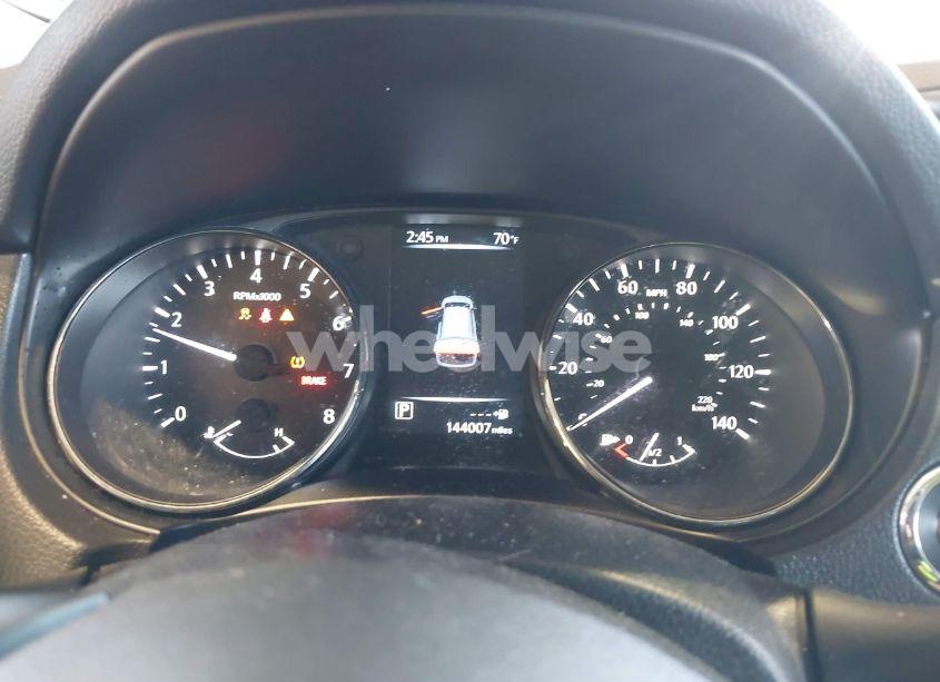 Photo 7 of 2017 Nissan Rogue SL (VIN JN8AT2MVXHW018953)