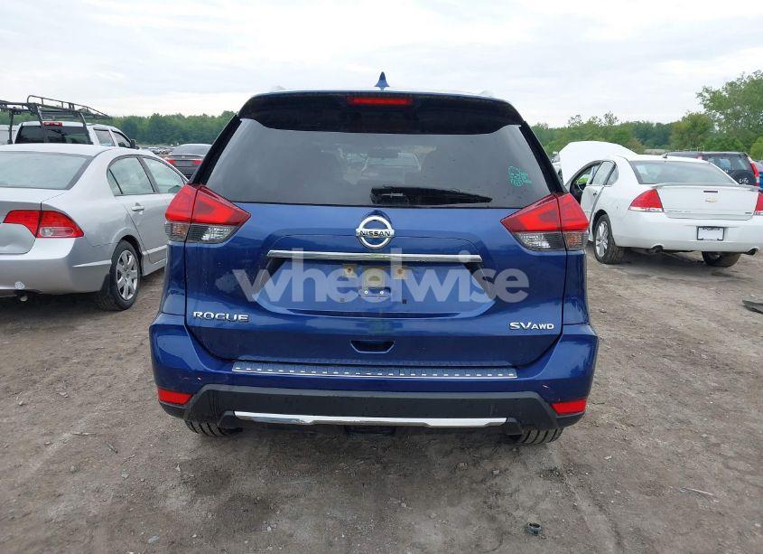 Photo 17 of 2017 Nissan Rogue SV (VIN JN8AT2MVXHW021593)