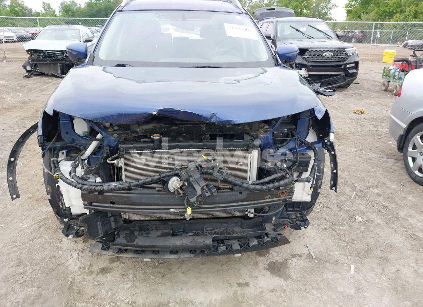 Photo 6 of 2017 Nissan Rogue SV (VIN JN8AT2MVXHW021593)