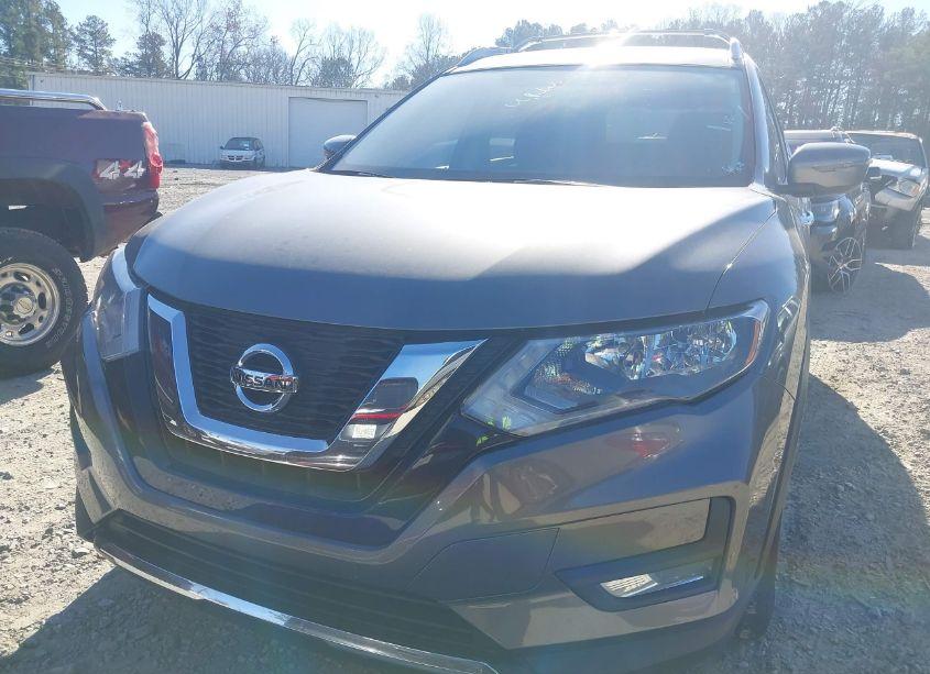 Photo 6 of 2017 Nissan Rogue SV (VIN JN8AT2MVXHW023182)