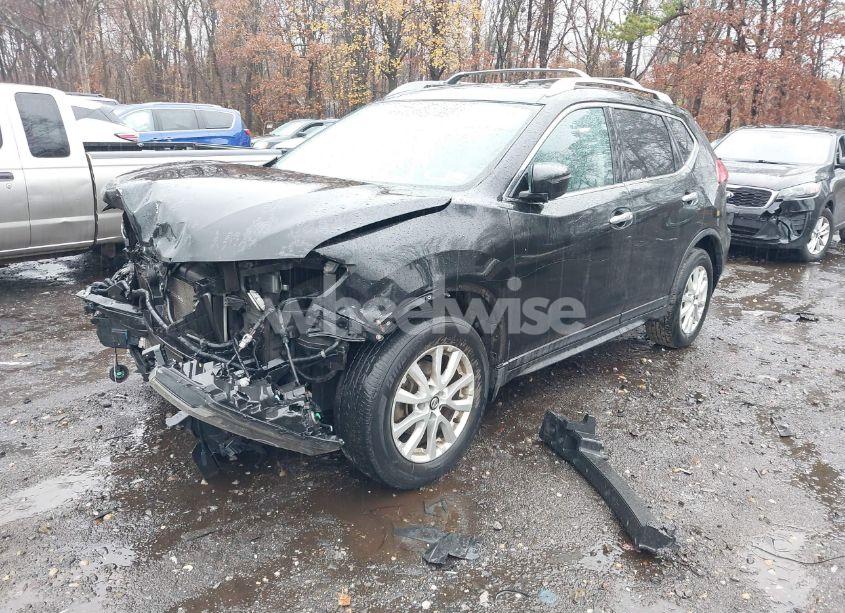 Photo 2 of 2017 Nissan Rogue SV (VIN JN8AT2MVXHW259914)