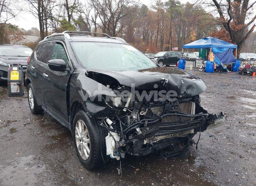 Photo 6 of 2017 Nissan Rogue SV (VIN JN8AT2MVXHW259914)