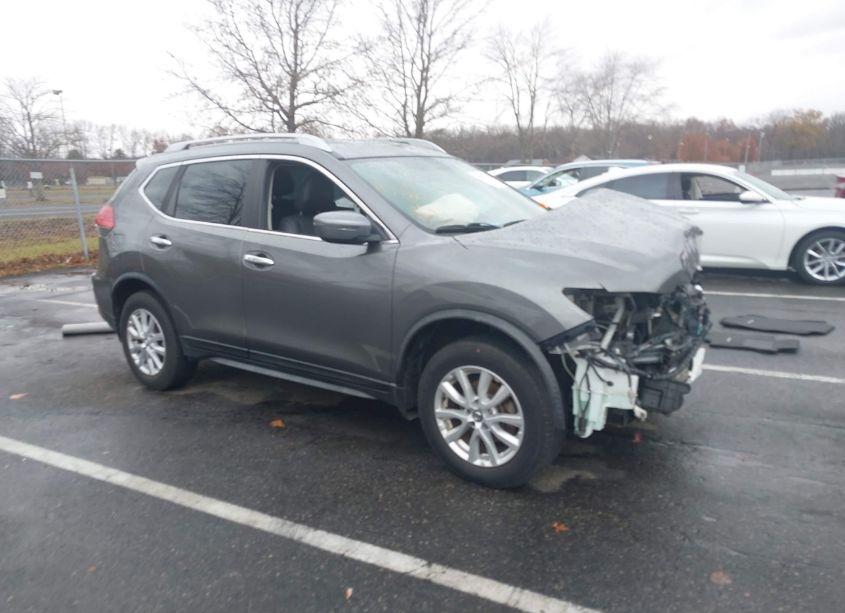 2017 Nissan Rogue SV (VIN JN8AT2MVXHW267043) main photo