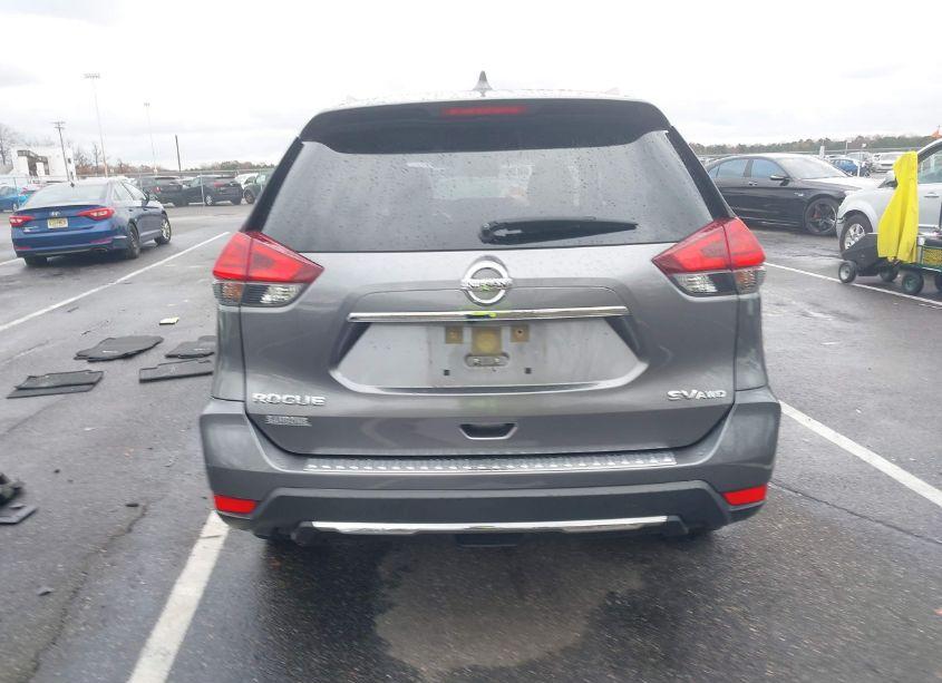 Photo 16 of 2017 Nissan Rogue SV (VIN JN8AT2MVXHW267043)