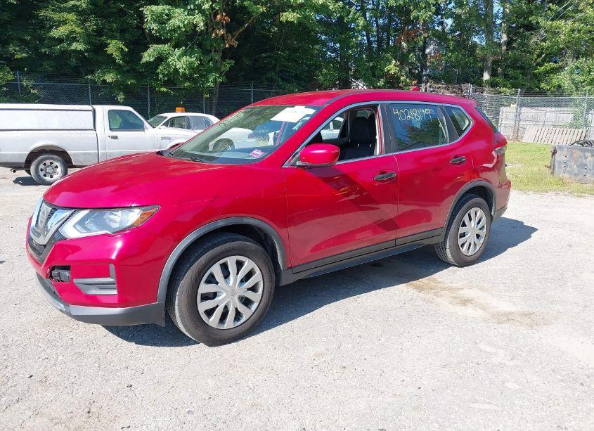 Photo 2 of 2017 Nissan Rogue S (VIN JN8AT2MVXHW269567)