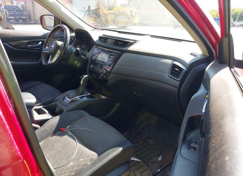 Photo 5 of 2017 Nissan Rogue S (VIN JN8AT2MVXHW269567)