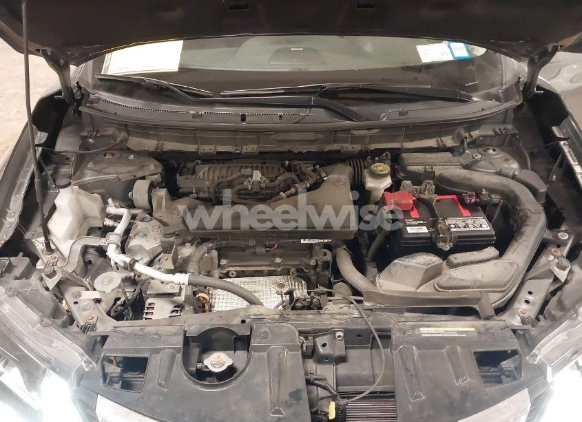 Photo 10 of 2017 Nissan Rogue SL (VIN JN8AT2MVXHW271870)