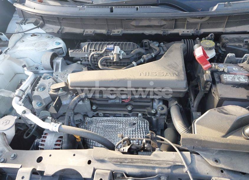 Photo 10 of 2017 Nissan Rogue SL (VIN JN8AT2MVXHW283047)