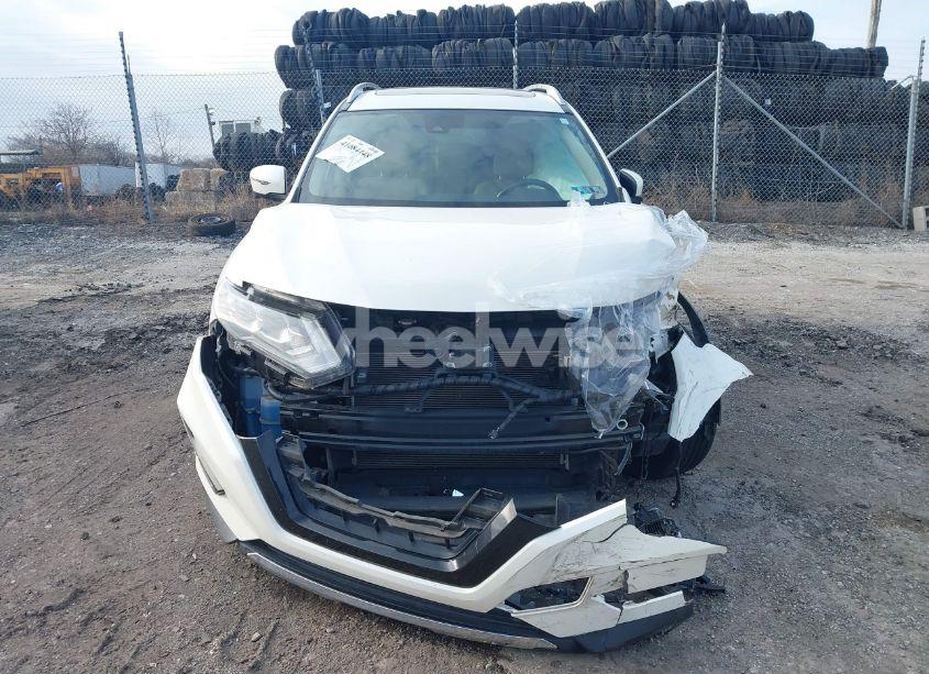 Photo 11 of 2017 Nissan Rogue SL (VIN JN8AT2MVXHW283047)