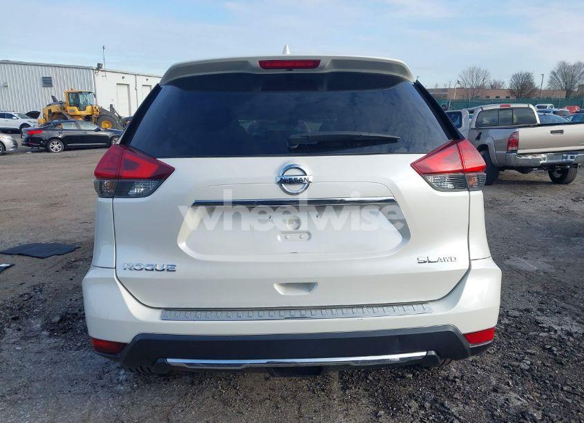 Photo 15 of 2017 Nissan Rogue SL (VIN JN8AT2MVXHW283047)