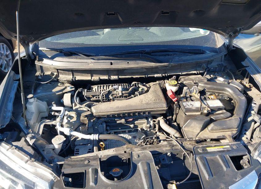 Photo 10 of 2018 Nissan Rogue SL (VIN JN8AT2MVXJW303982)