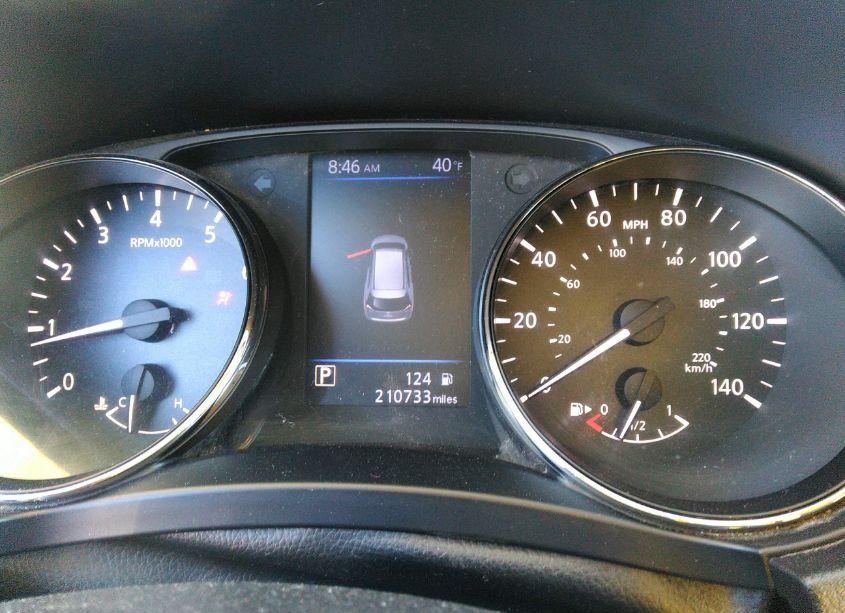 Photo 7 of 2018 Nissan Rogue SL (VIN JN8AT2MVXJW306686)