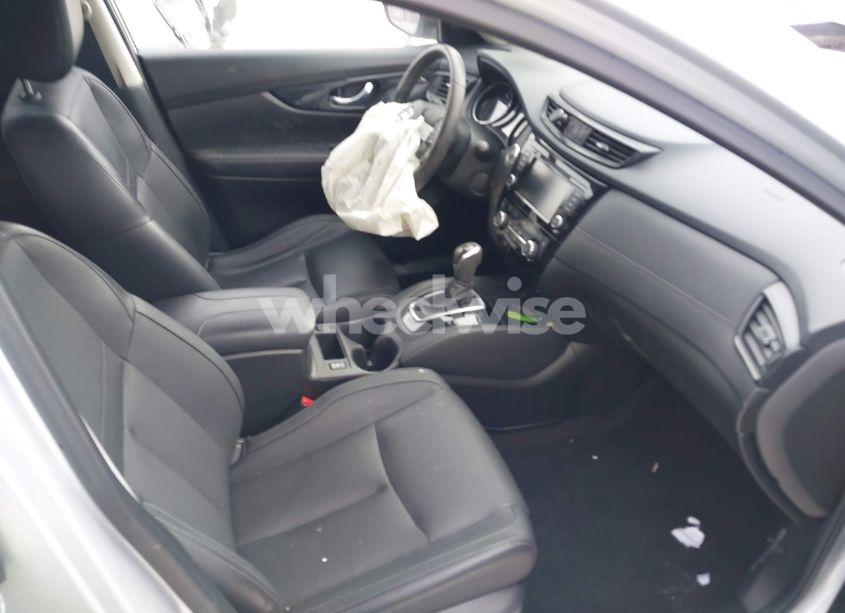 Photo 5 of 2018 Nissan Rogue SL (VIN JN8AT2MVXJW311662)