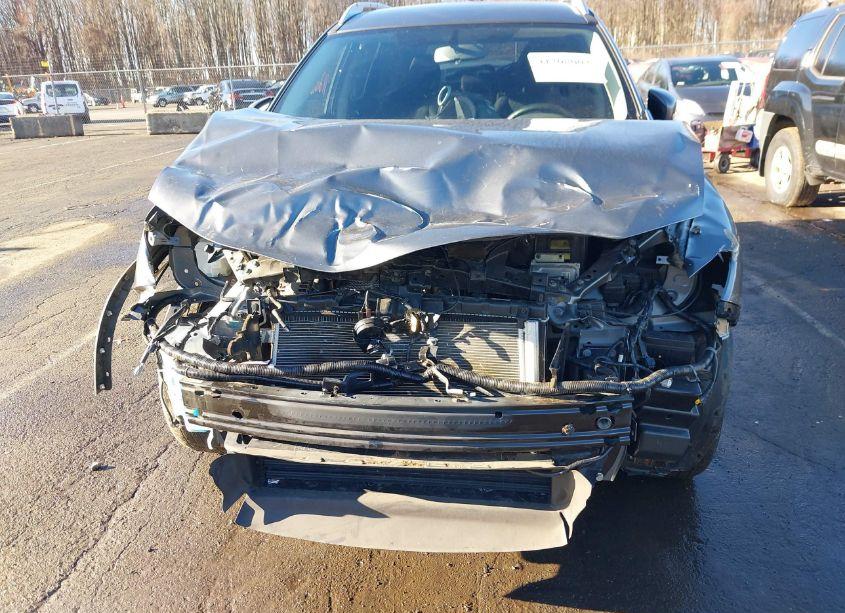 Photo 6 of 2018 Nissan Rogue SV (VIN JN8AT2MVXJW312617)