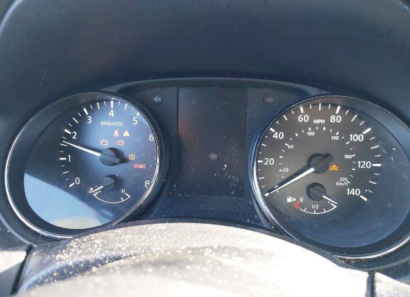 Photo 7 of 2018 Nissan Rogue SV (VIN JN8AT2MVXJW312617)