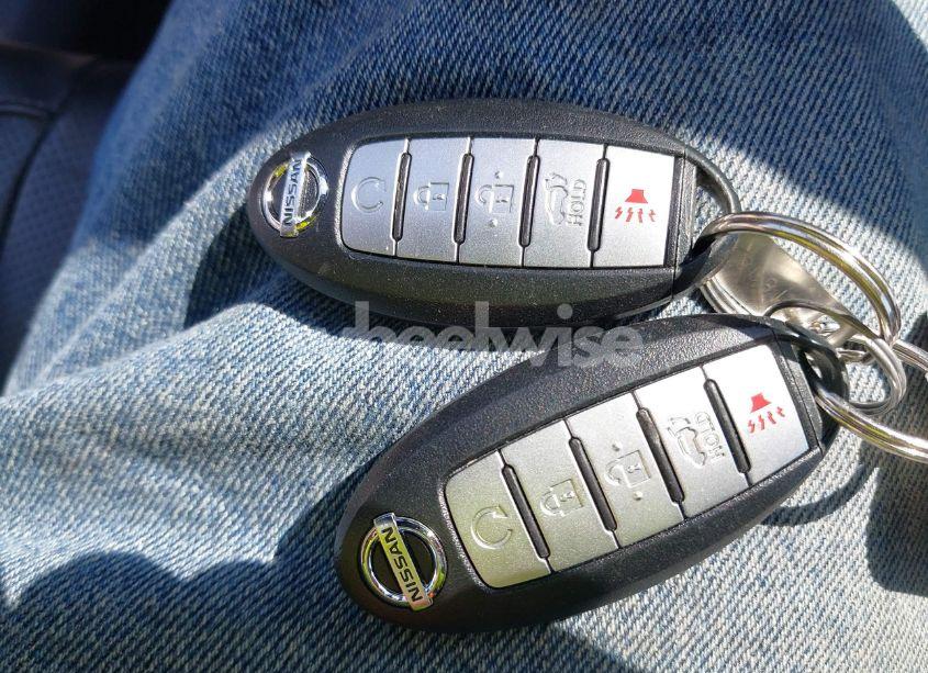 Photo 11 of 2018 Nissan Rogue SL (VIN JN8AT2MVXJW327831)