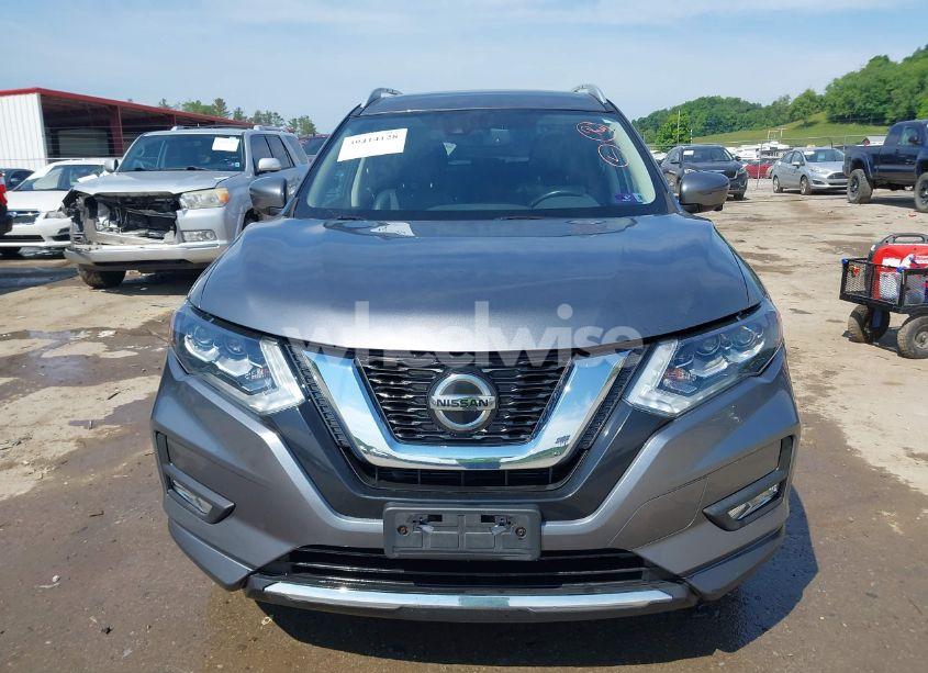 Photo 12 of 2018 Nissan Rogue SL (VIN JN8AT2MVXJW327831)
