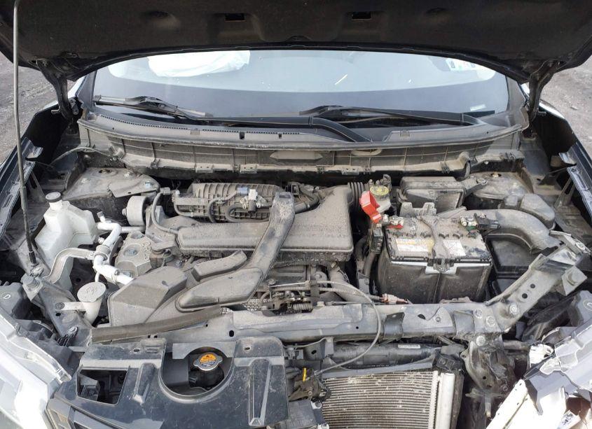 Photo 10 of 2018 Nissan Rogue SV (VIN JN8AT2MVXJW344175)