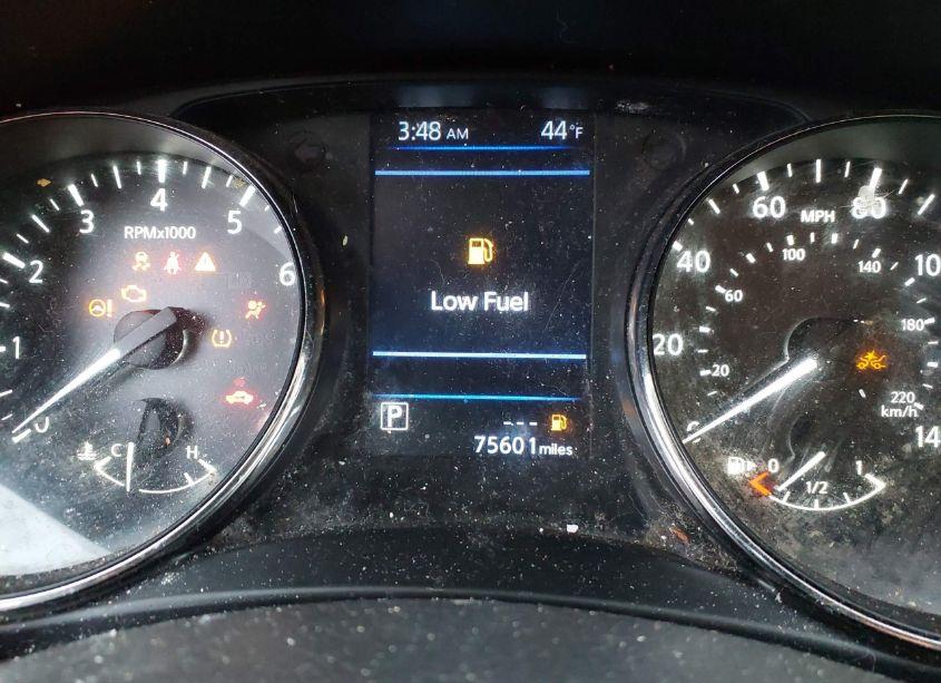 Photo 7 of 2018 Nissan Rogue SV (VIN JN8AT2MVXJW344175)