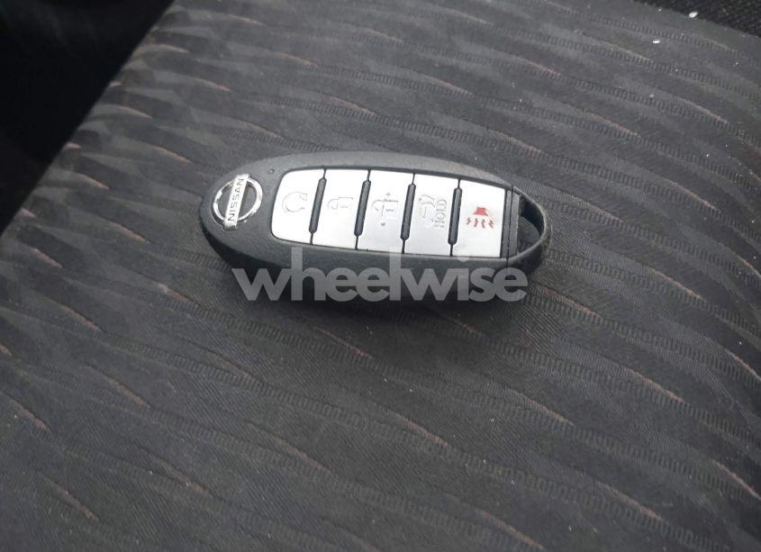 Photo 11 of 2019 Nissan Rogue SV (VIN JN8AT2MVXKW383981)