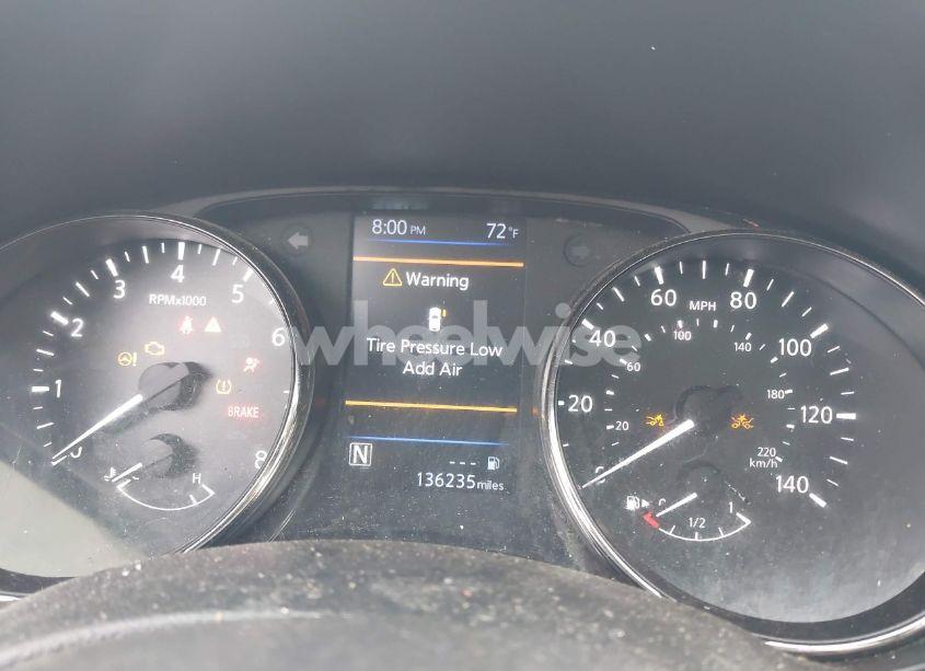 Photo 7 of 2019 Nissan Rogue SV (VIN JN8AT2MVXKW383981)