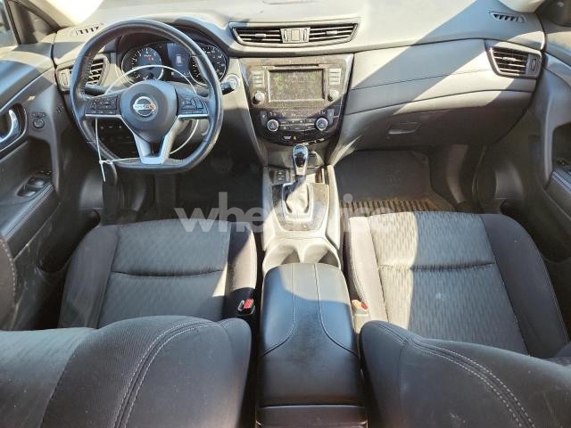 Photo 10 of 2019 NISSAN ROGUE S (VIN JN8AT2MVXKW394219)