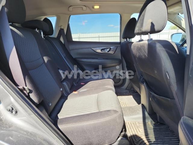 Photo 11 of 2019 NISSAN ROGUE S (VIN JN8AT2MVXKW394219)