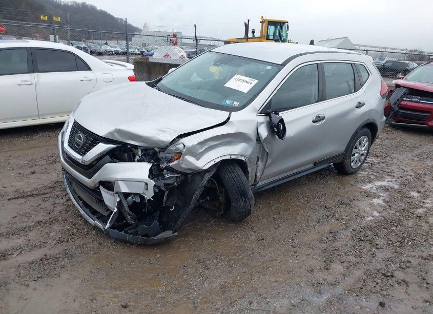 Photo 2 of 2020 Nissan Rogue S INTELLIGENT AWD (VIN JN8AT2MVXLW100660)