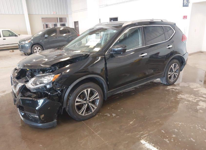 Photo 2 of 2020 Nissan Rogue SV INTELLIGENT AWD (VIN JN8AT2MVXLW102926)