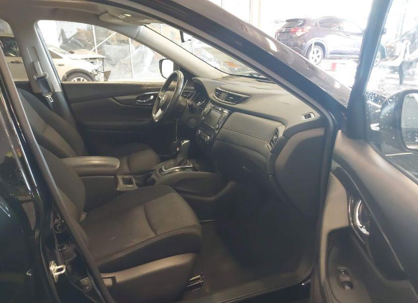 Photo 5 of 2020 Nissan Rogue SV INTELLIGENT AWD (VIN JN8AT2MVXLW102926)