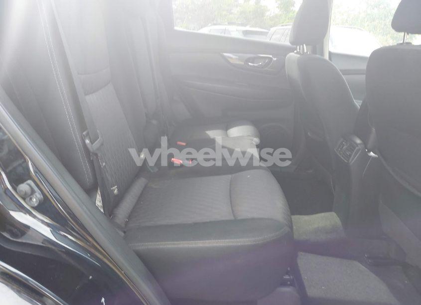 Photo 8 of 2020 Nissan Rogue SV INTELLIGENT AWD (VIN JN8AT2MVXLW109696)