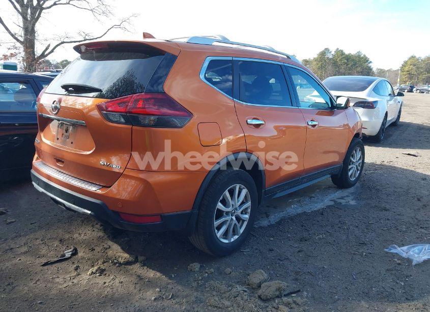 Photo 4 of 2020 Nissan Rogue SV INTELLIGENT AWD (VIN JN8AT2MVXLW111657)