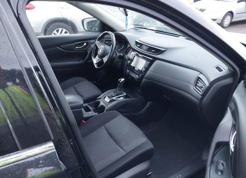 Photo 5 of 2020 Nissan Rogue SV INTELLIGENT AWD (VIN JN8AT2MVXLW121282)