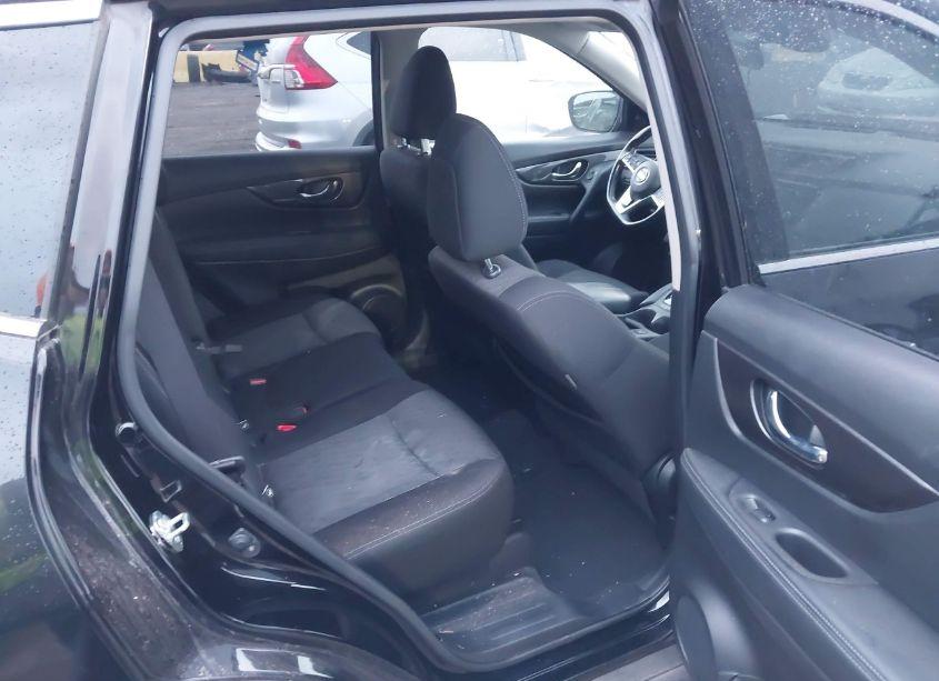 Photo 8 of 2020 Nissan Rogue SV INTELLIGENT AWD (VIN JN8AT2MVXLW121282)