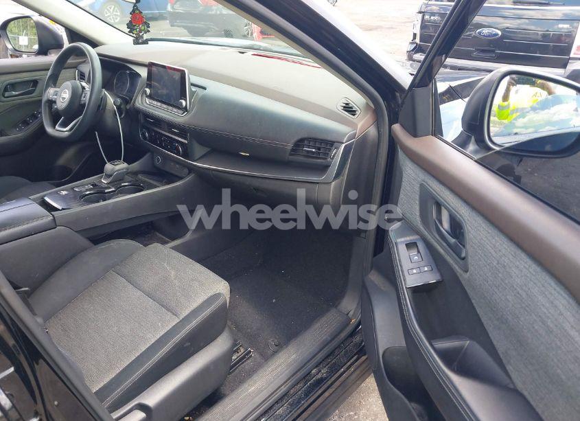 Photo 5 of 2021 Nissan Rogue S FWD (VIN JN8AT3AA2MW002456)
