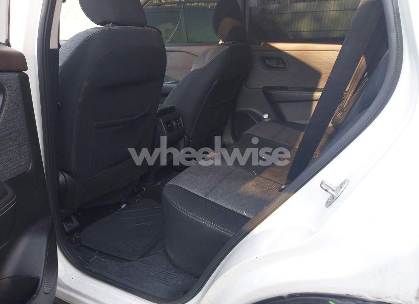 Photo 8 of 2021 Nissan Rogue S FWD (VIN JN8AT3AA5MW002984)
